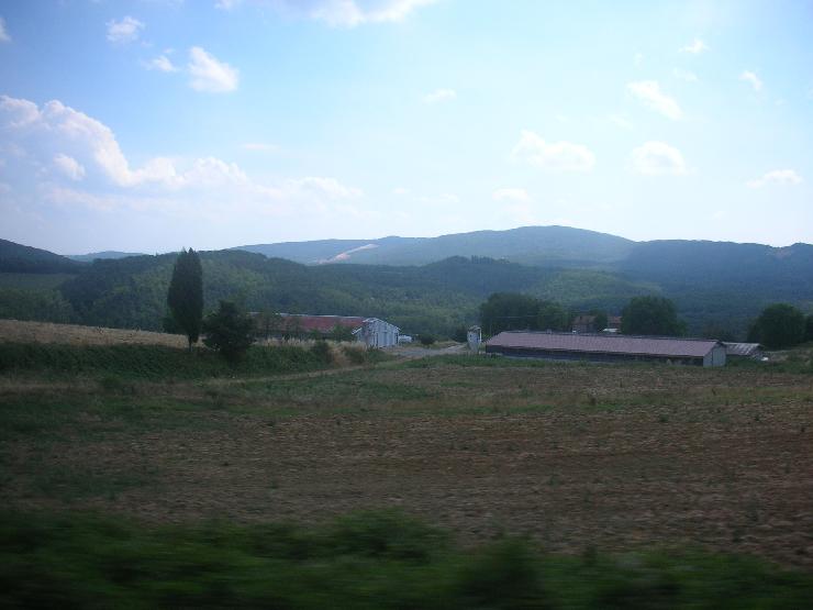 Click for original image 908k 2592x1944