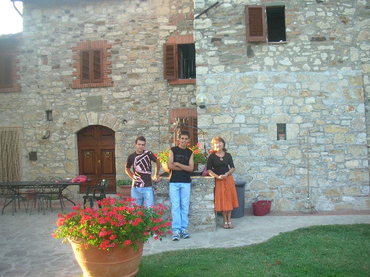 Click for original image 906k 2592x1944