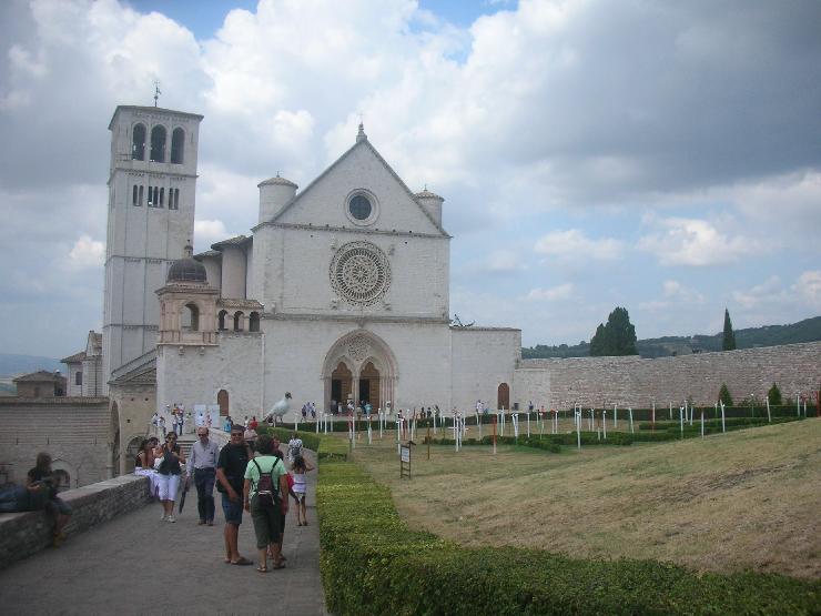 Click for original image 905k 2592x1944