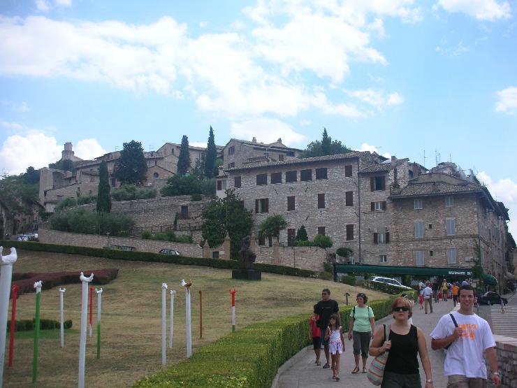 Click for original image 922k 2592x1944