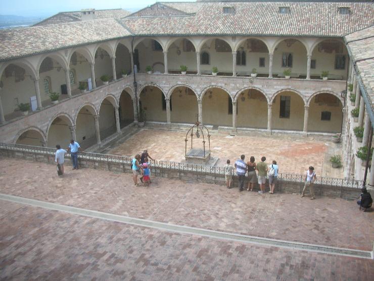 Click for original image 806k 2592x1944