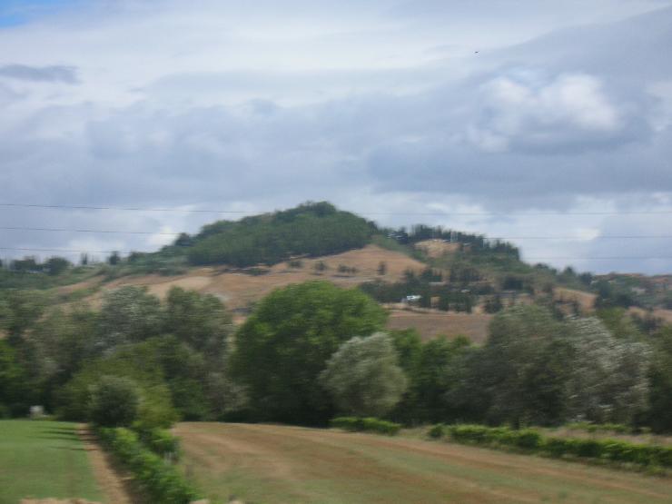 Click for original image 926k 2592x1944