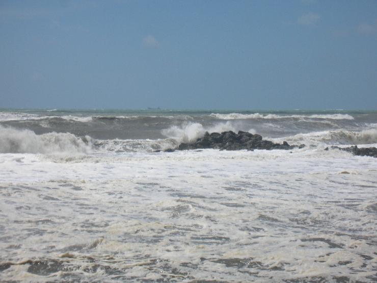 Click for original image 965k 2592x1944