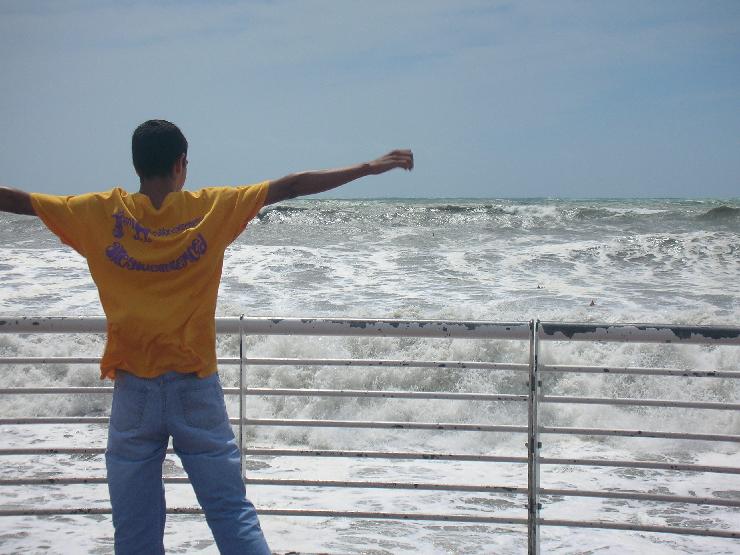 Click for original image 788k 2592x1944