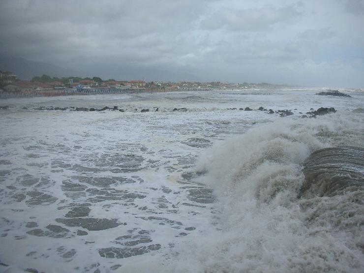 Click for original image 964k 2592x1944