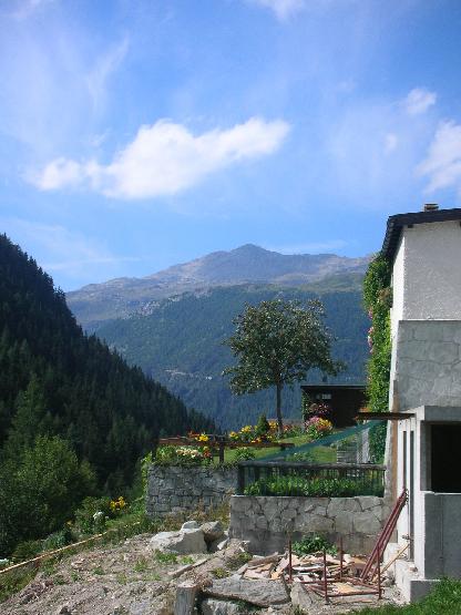 Click for original image 674k 1944x2592