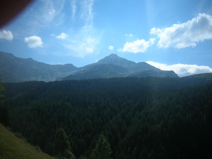 Click for original image 887k 2592x1944