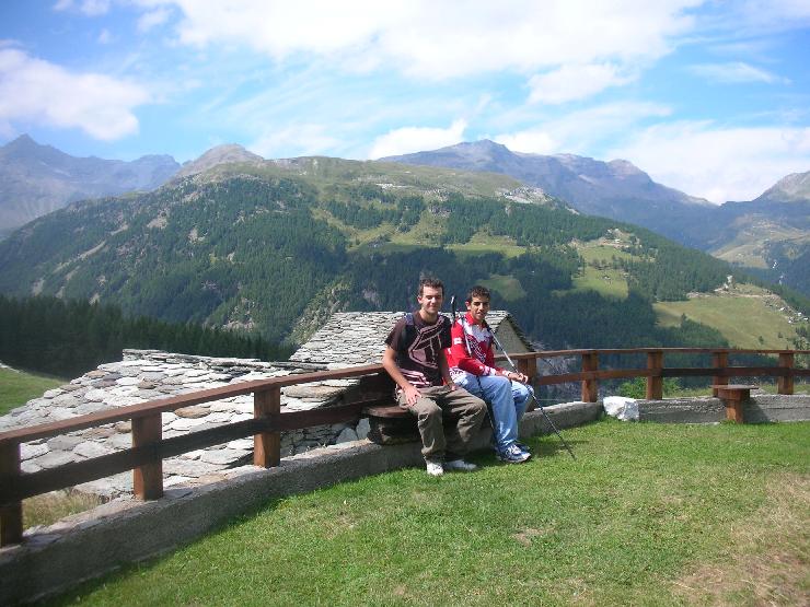 Click for original image 830k 2592x1944