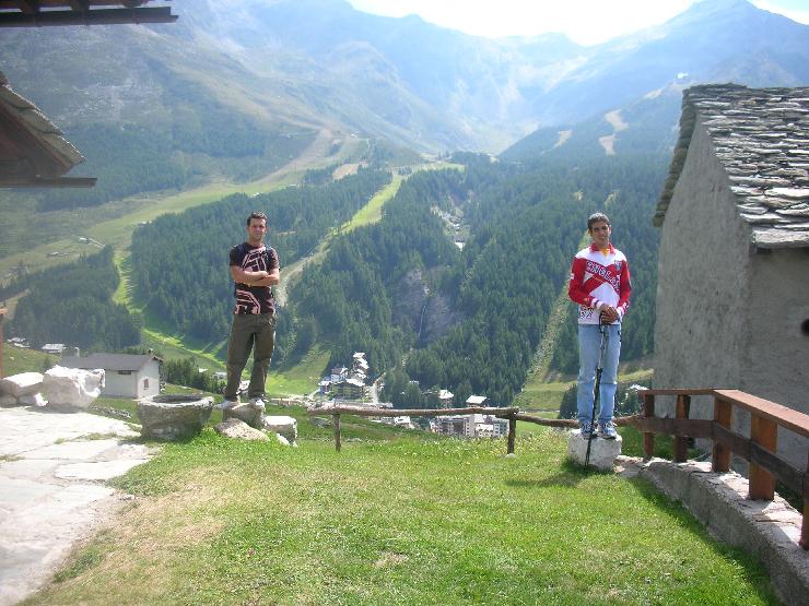 Click for original image 873k 2592x1944