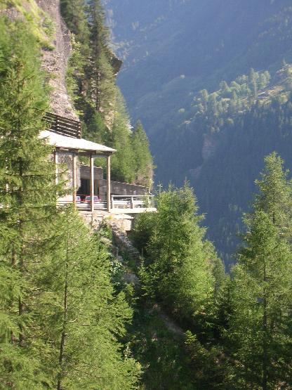 Click for original image 841k 1944x2592