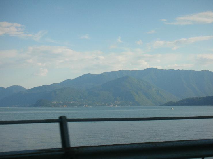 Click for original image 884k 2592x1944